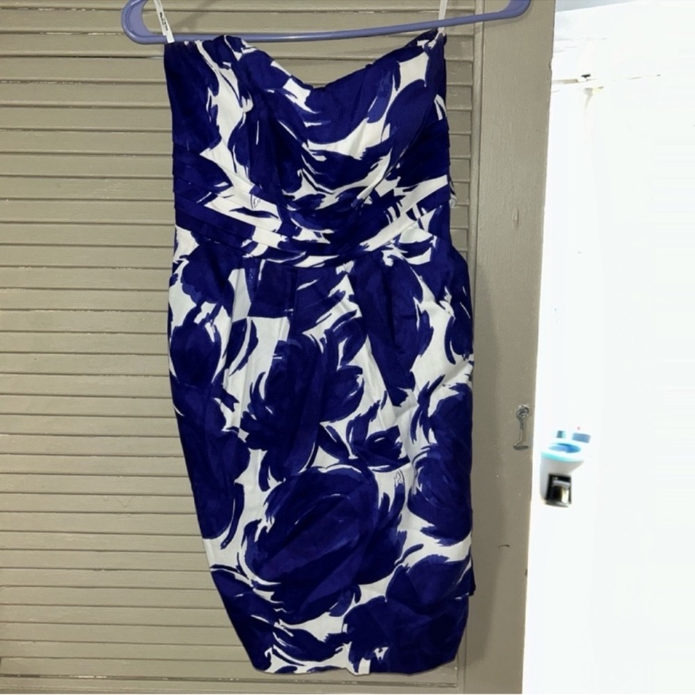strapless dress with pockets